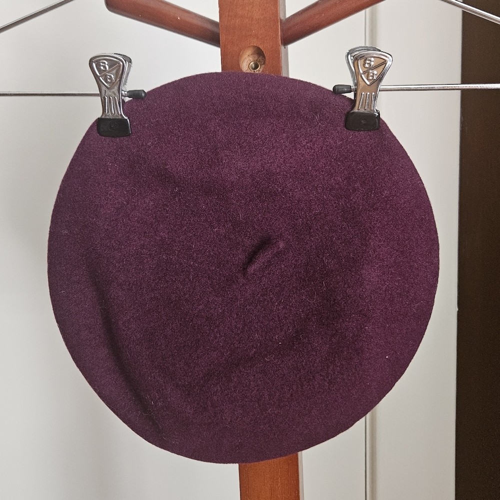 Vintage beret